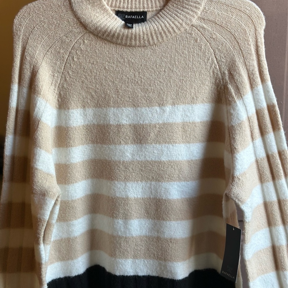 NWT!Rafaella Women's Beige & Black Striped Turtleneck Sweater Medium ultra soft